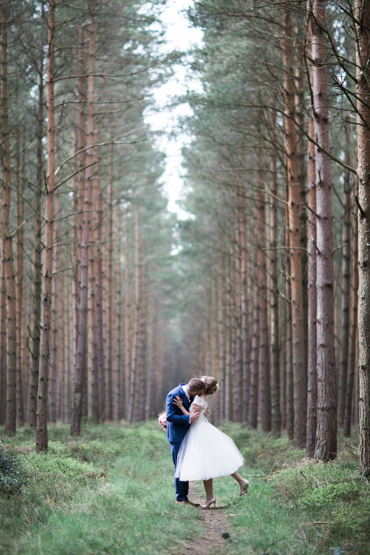 Beautiful Barn Bird Wedding http://www.melissabeattie.com/
