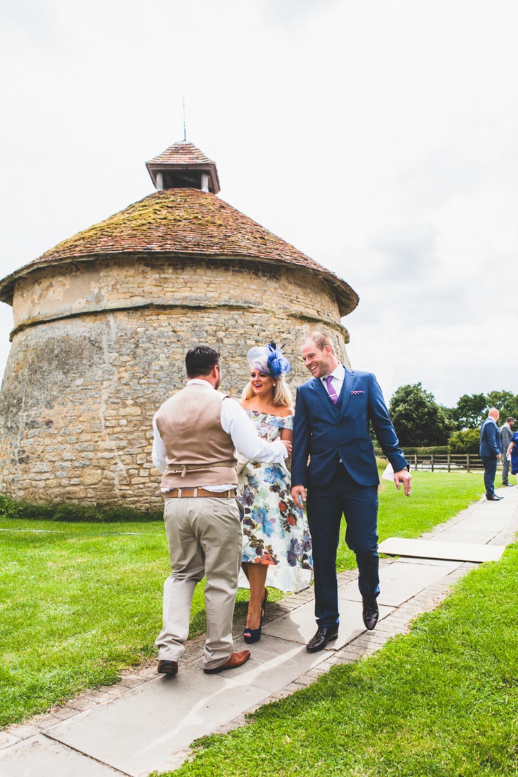 Rustic Tipi Farm Wedding http://aniaames.co.uk/