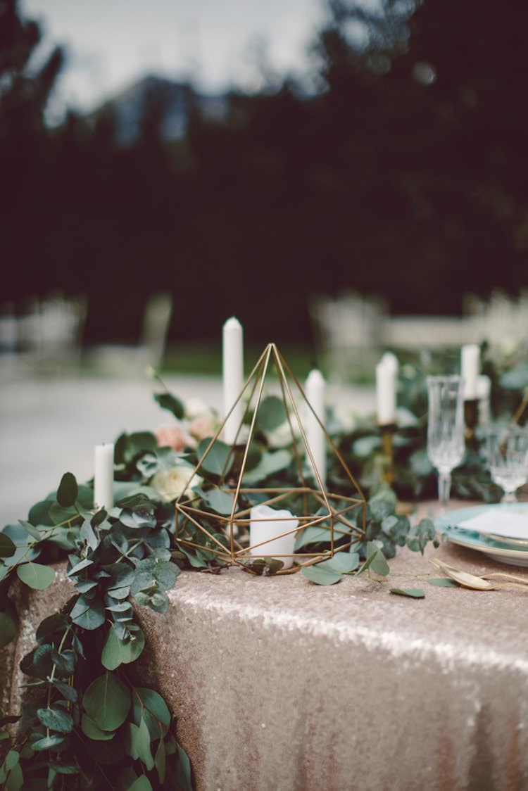 Table Setting Champagne Sequin Tablecloth Gold Prism Candle Holder Cream Blush Roses Greenery Light Blue Plate Breathtaking Lake Como Wedding Ideas http://lillyred.it/