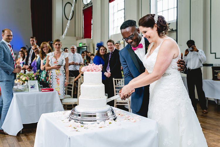 Sweet Pastel Afternoon Tea Wedding http://slepokur.photoshelter.com/