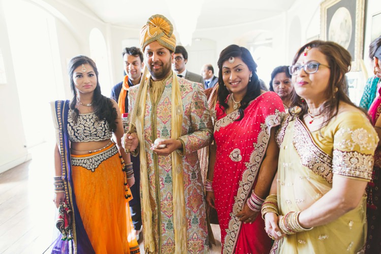 Indian Glamour English Countryside Chic Wedding http://www.jayrowden.com/