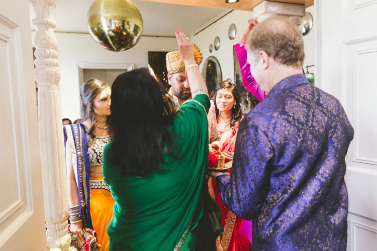 Indian Glamour English Countryside Chic Wedding http://www.jayrowden.com/