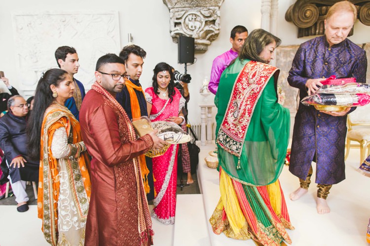 Indian Glamour English Countryside Chic Wedding http://www.jayrowden.com/