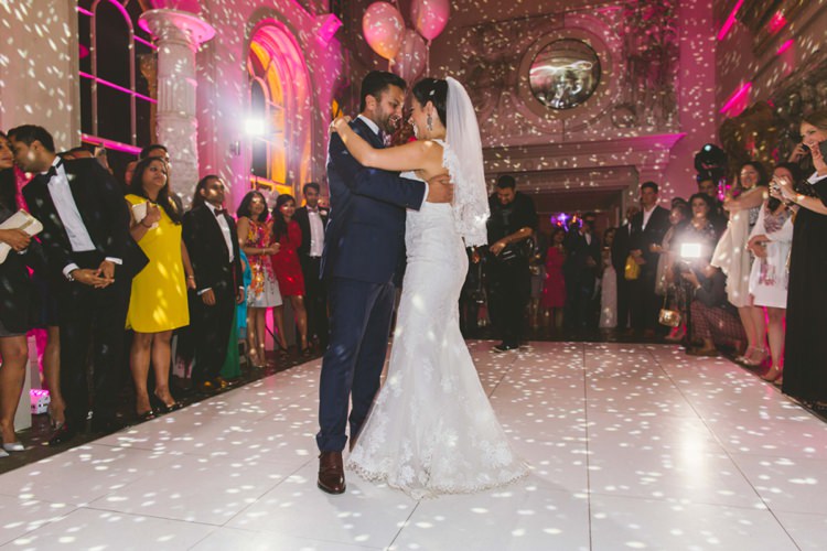 Indian Glamour English Countryside Chic Wedding http://www.jayrowden.com/