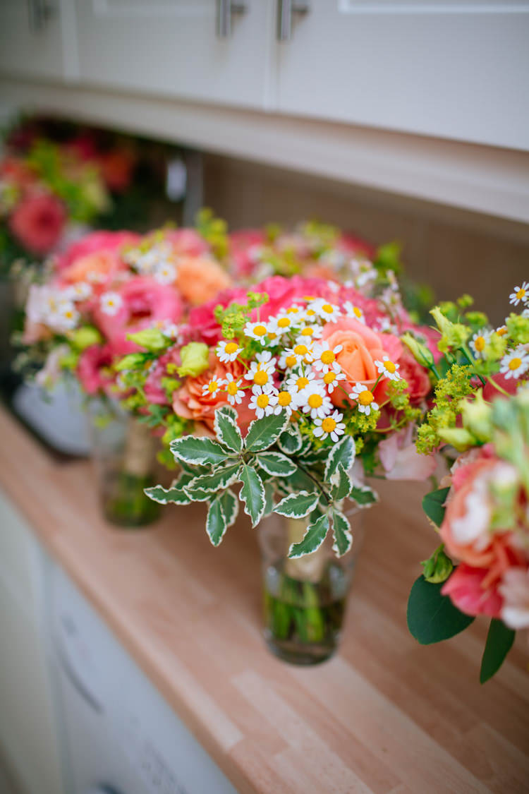 Daisy Rose Bouquet Coral Pink Flowers Bride Bridal Bridesmaids Peaches Mint Stylish Floral Wedding http://www.sarahleggephotography.co.uk/