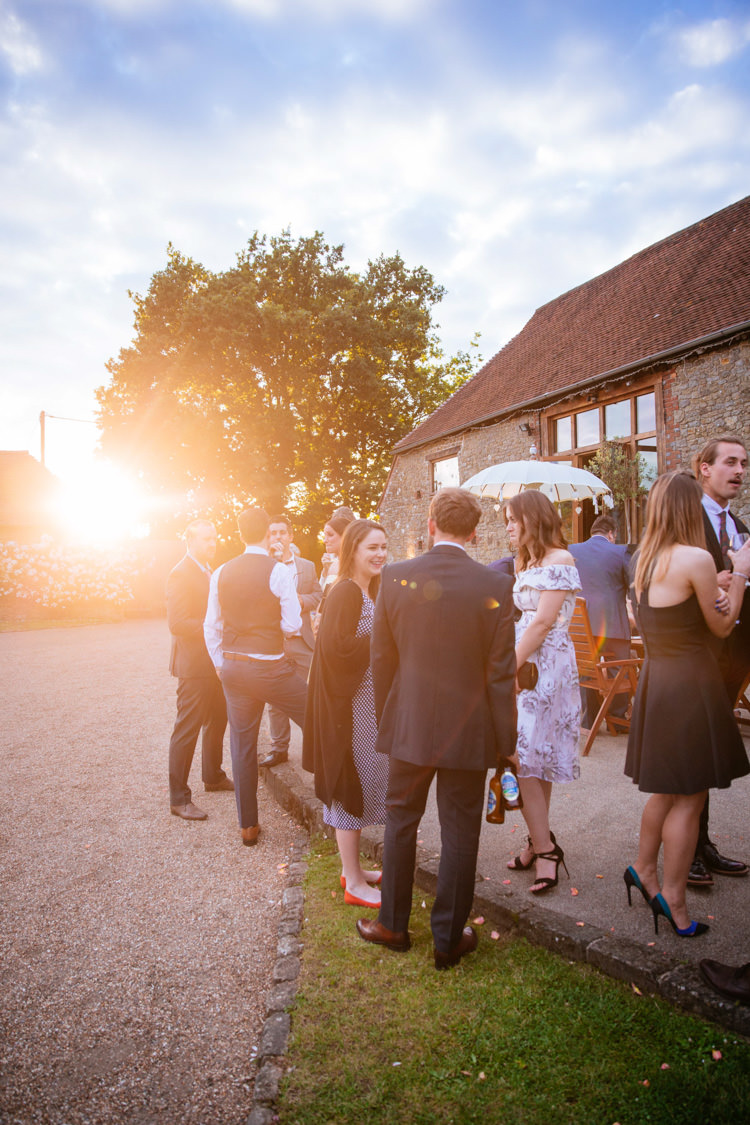 Peaches Mint Stylish Floral Wedding http://www.sarahleggephotography.co.uk/