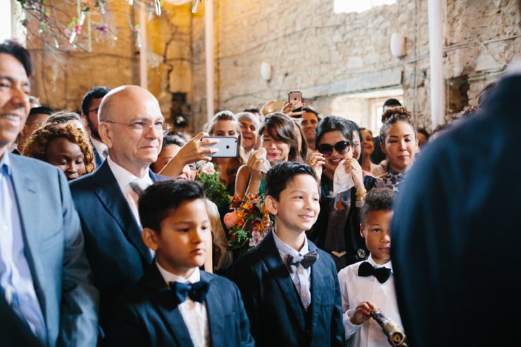 Beautiful Outdoor Country House Wedding http://www.christinewehrmeier.com/