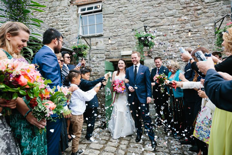 Confetti Throw Bride Groom Beautiful Outdoor Country House Wedding http://www.christinewehrmeier.com/
