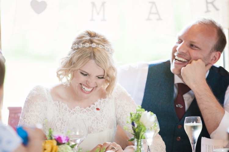 Fresh Spring Country Wedding http://kerryannduffy.com/