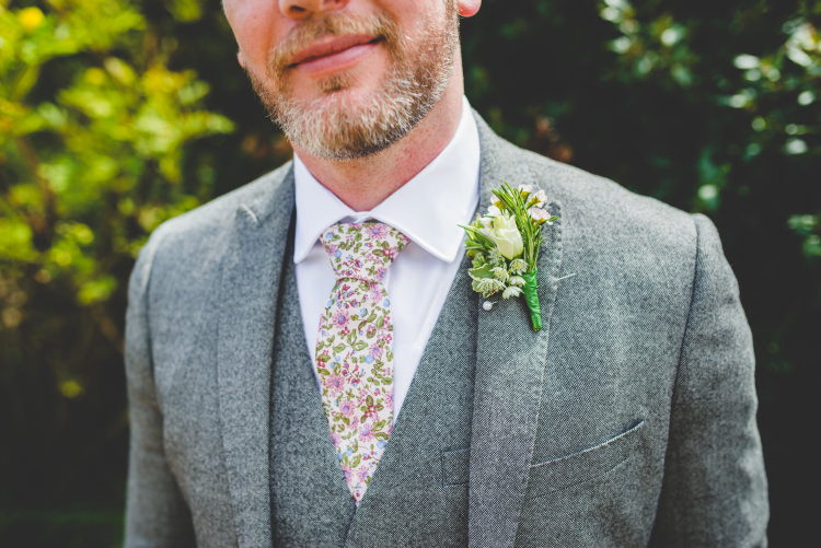 Pink Floral Tie Groom Grey Suit Buttonhole Gold Sequin Outdoor Humanist Wedding http://www.emmahillierphotography.com/
