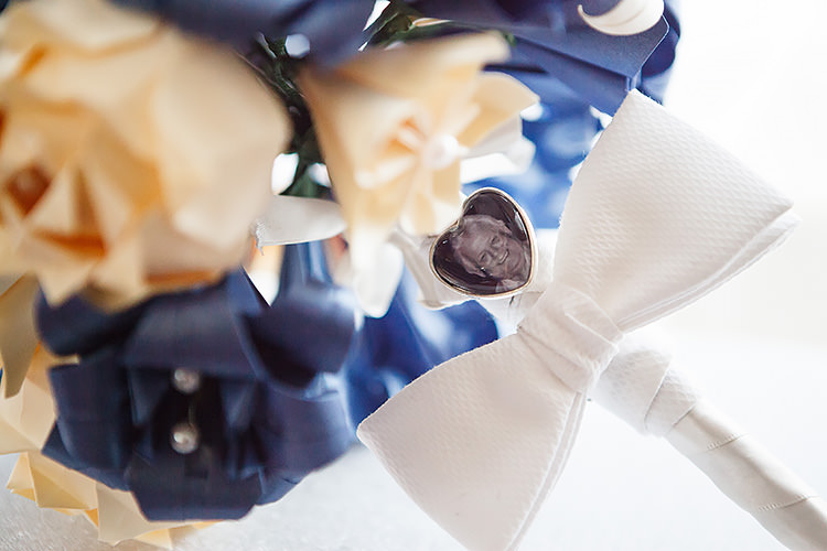 Remembering Loved Ones Locket Bouquet Flowers Vintage Doctor Who Wedding http://www.linaandtom.com/