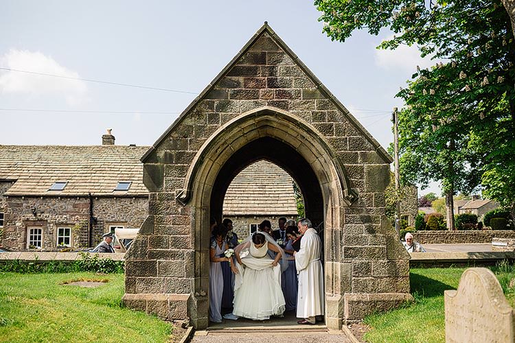 Delightful Secret Garden Wedding http://www.pauljosephphotography.co.uk/ 