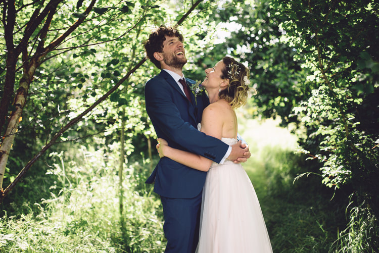 Outdoor Countryside Fair Wedding http://www.jennawoodward.com/