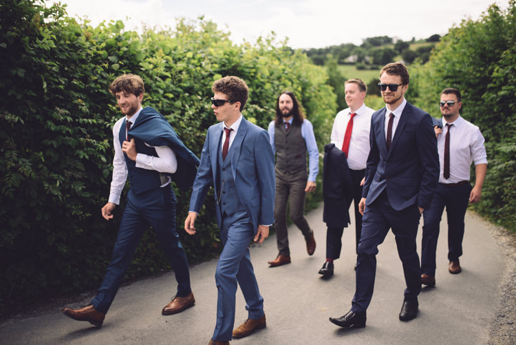 Outdoor Countryside Fair Wedding http://www.jennawoodward.com/