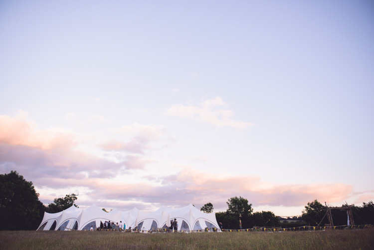 Outdoor Countryside Fair Wedding http://www.jennawoodward.com/