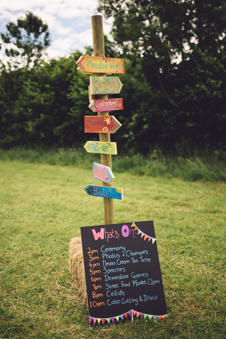 Wooden Signpost Painted Outdoor Countryside Fair Wedding http://www.jennawoodward.com/