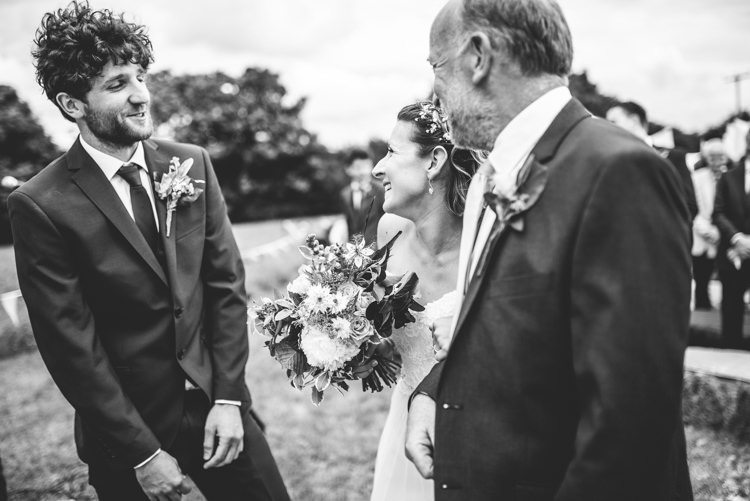 Outdoor Countryside Fair Wedding http://www.jennawoodward.com/