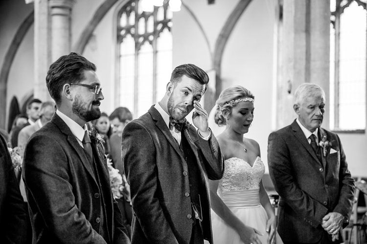 Pretty Relaxed Countryside Wedding http://katherineashdown.co.uk/