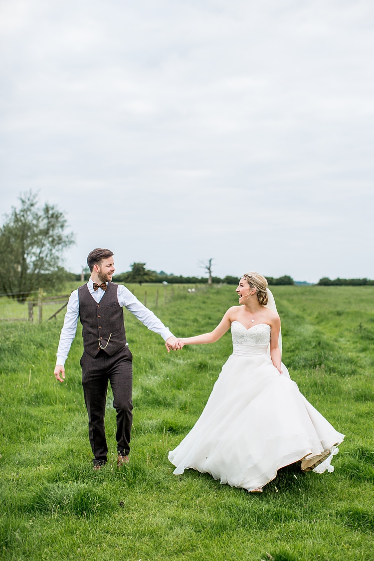 Rosa Clara Blush Strapless Gown Bride Bridal Pretty Relaxed Countryside Wedding http://katherineashdown.co.uk/