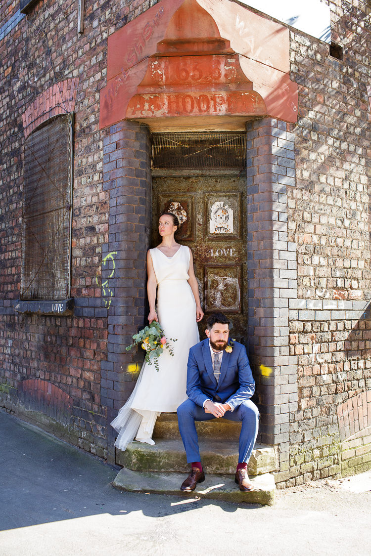 Creative DIY Industrial Warehouse Wedding http://www.michellehill.ca/