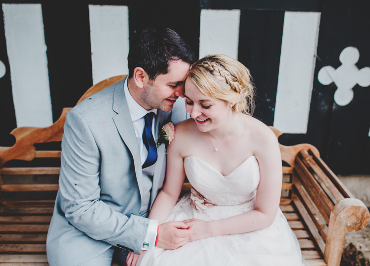 Soft Navy Pink Classic Wedding http://www.racheljoycephotography.co.uk/