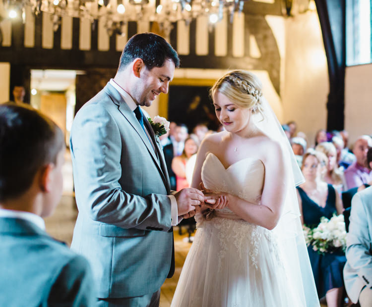 Soft Navy Pink Classic Wedding http://www.racheljoycephotography.co.uk/