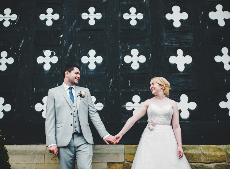 Soft Navy Pink Classic Wedding http://www.racheljoycephotography.co.uk/