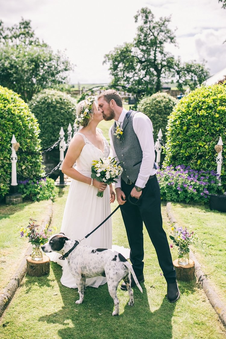 Bohemian Home Made Farm Wedding http://www.jessyarwood.co.uk/