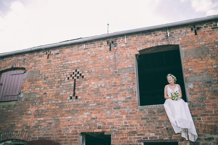Bohemian Home Made Farm Wedding http://www.jessyarwood.co.uk/