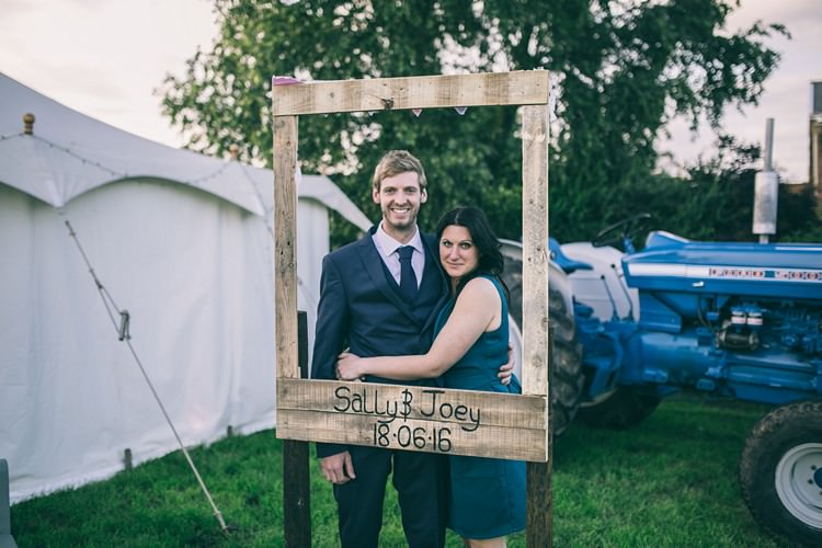 Bohemian Home Made Farm Wedding http://www.jessyarwood.co.uk/
