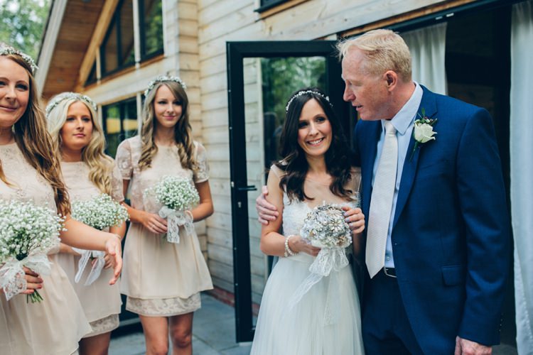 Whimsical Floral Lodge Wedding http://www.hdmphotography.co.uk/