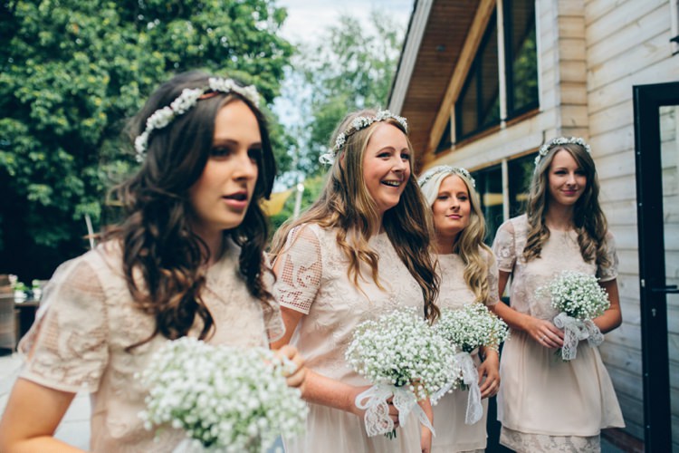 Flower Crowns Bridesmaids Whimsical Floral Lodge Wedding http://www.hdmphotography.co.uk/