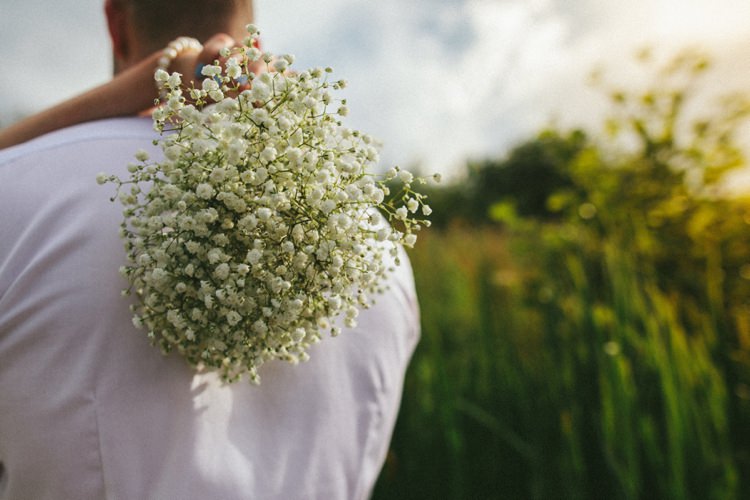 Whimsical Floral Lodge Wedding http://www.hdmphotography.co.uk/