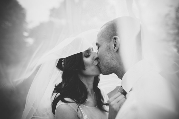 Whimsical Floral Lodge Wedding http://www.hdmphotography.co.uk/