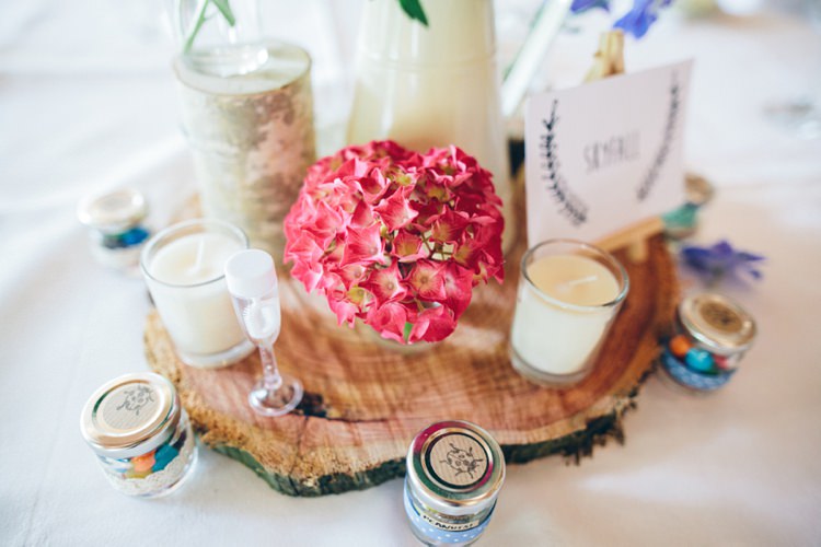 Whimsical Floral Lodge Wedding http://www.hdmphotography.co.uk/