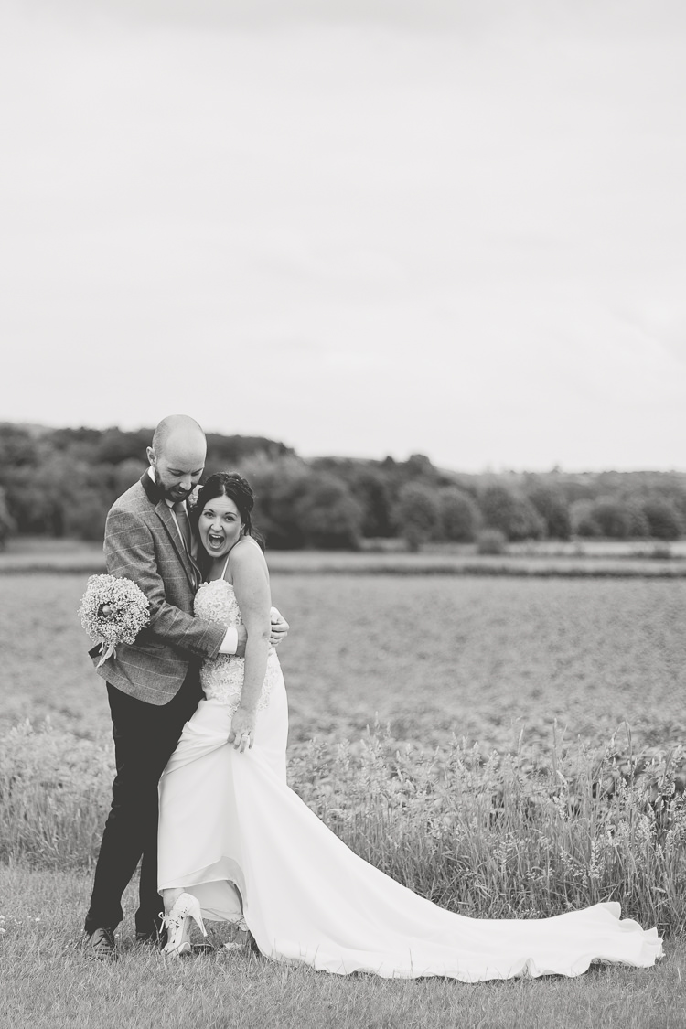 Hand Made Rustic White Wedding http://www.sarahhortonphotography.co.uk/