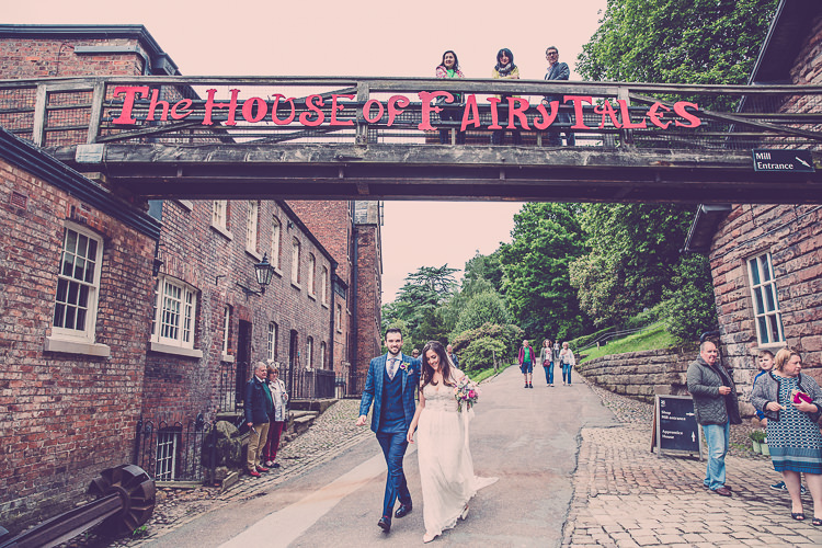 Relaxed English Country Garden Party Wedding http://hayleybaxterphotography.com/
