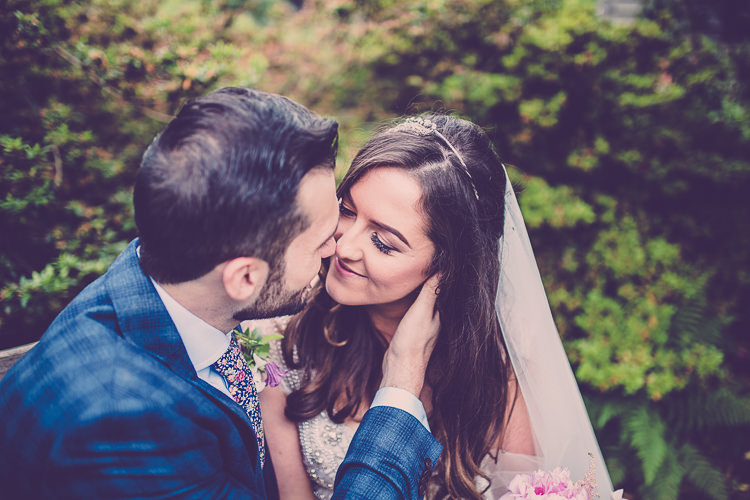 Relaxed English Country Garden Party Wedding http://hayleybaxterphotography.com/