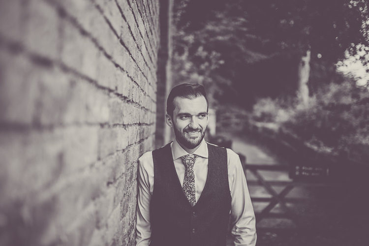 Relaxed English Country Garden Party Wedding http://hayleybaxterphotography.com/
