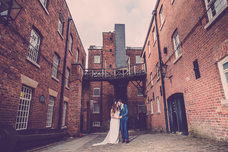 Relaxed English Country Garden Party Wedding http://hayleybaxterphotography.com/
