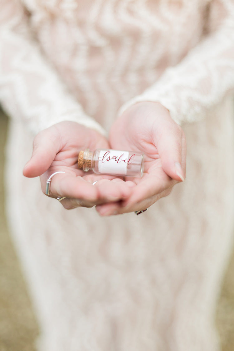 Favour Message Bottles Fine Art Bohemian Luxe Wedding Ideas http://jessicadaviesphotography.co.uk/