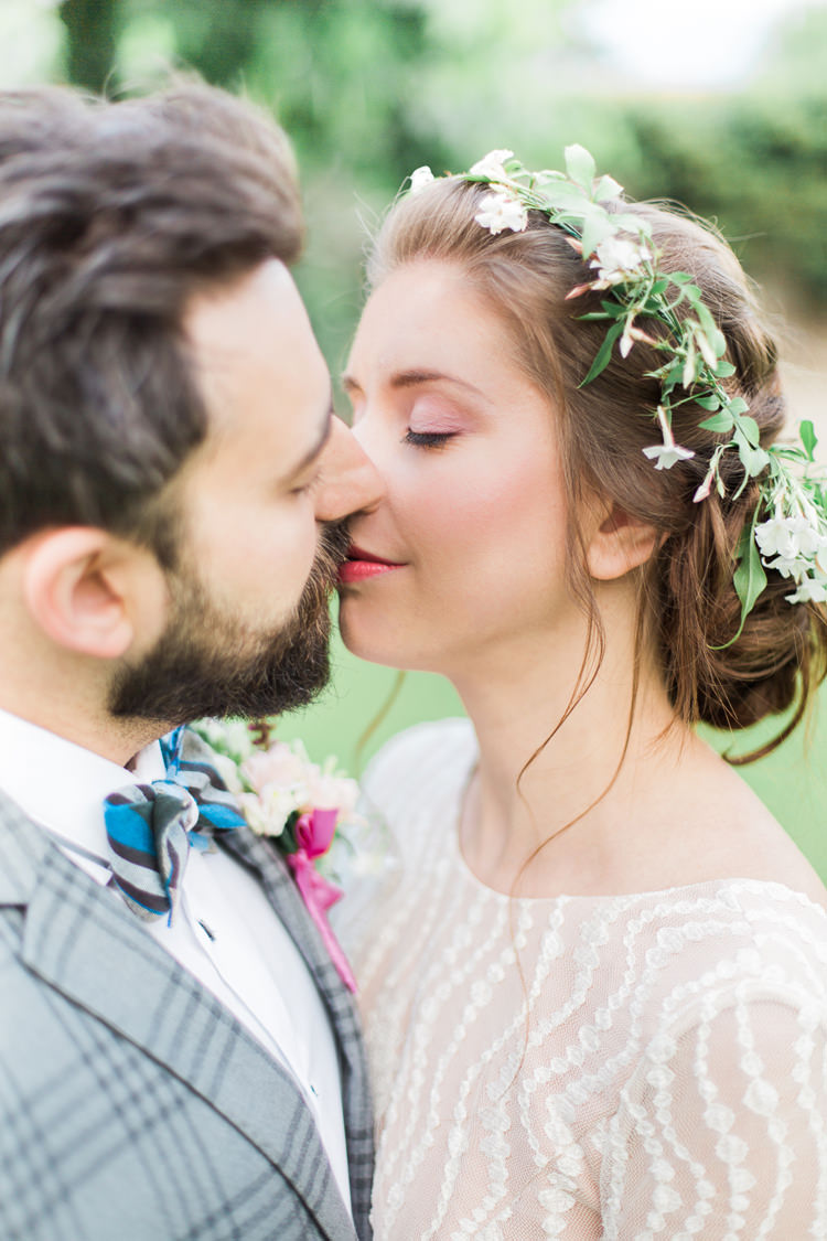 Fine Art Bohemian Luxe Wedding Ideas http://jessicadaviesphotography.co.uk/