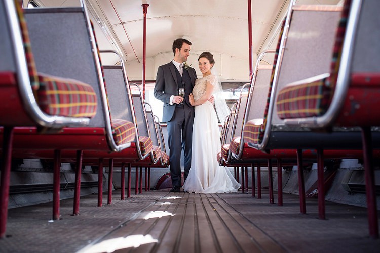 Stylish Floral Barn Wedding http://www.sarareeve.com/