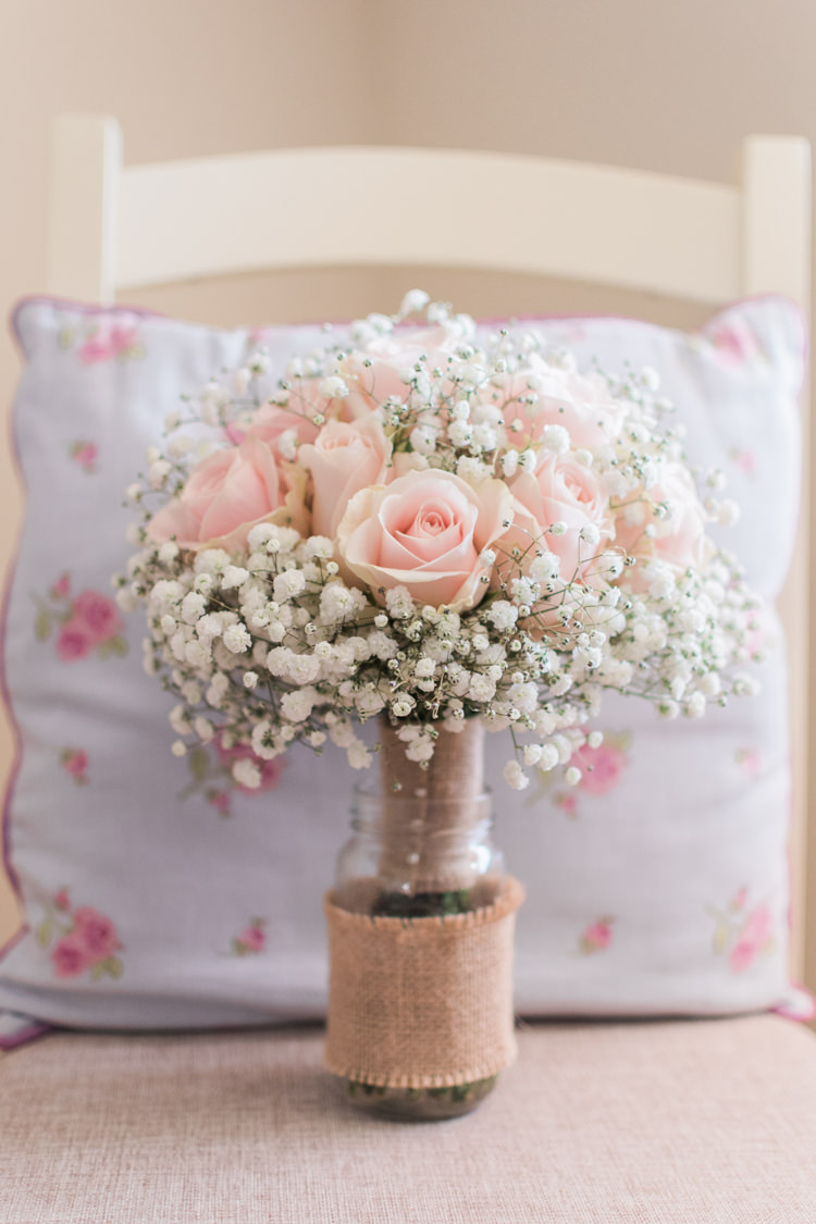 Bouquet Flowers Bride Bridal Rose Gyp Gypsophila Baby Breath Hessian Burlap Fresh Pink Barn Wedding http://www.charlotteleysphotography.co.uk/