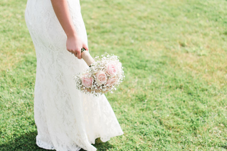 Bouquet Flowers Bride Bridal Rose Gyp Gypsophila Baby Breath Hessian Burlap Fresh Pink Barn Wedding http://www.charlotteleysphotography.co.uk/