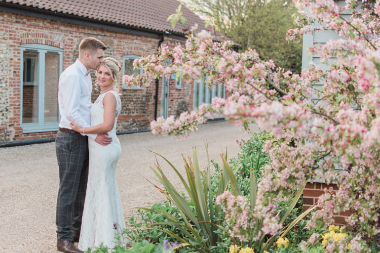 Fresh Pink Barn Wedding http://www.charlotteleysphotography.co.uk/