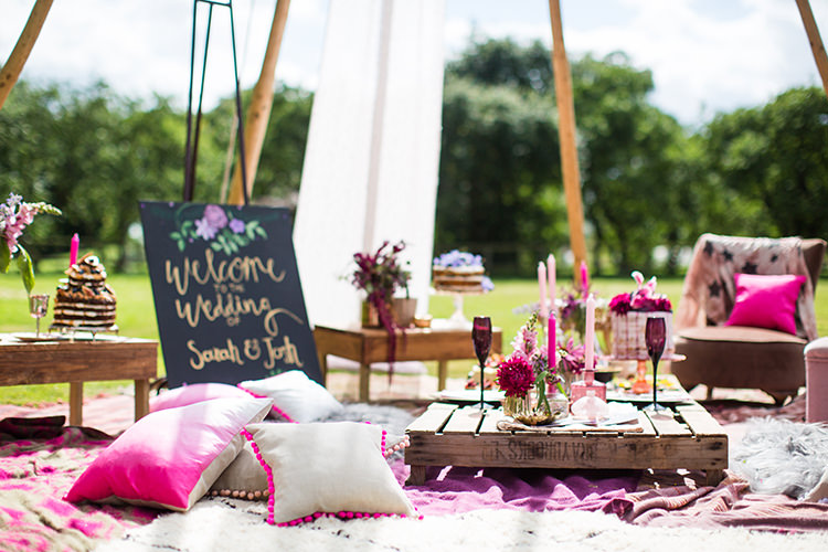 Alternative Colourful Boho Wedding Ideas http://www.binkynixon.com/