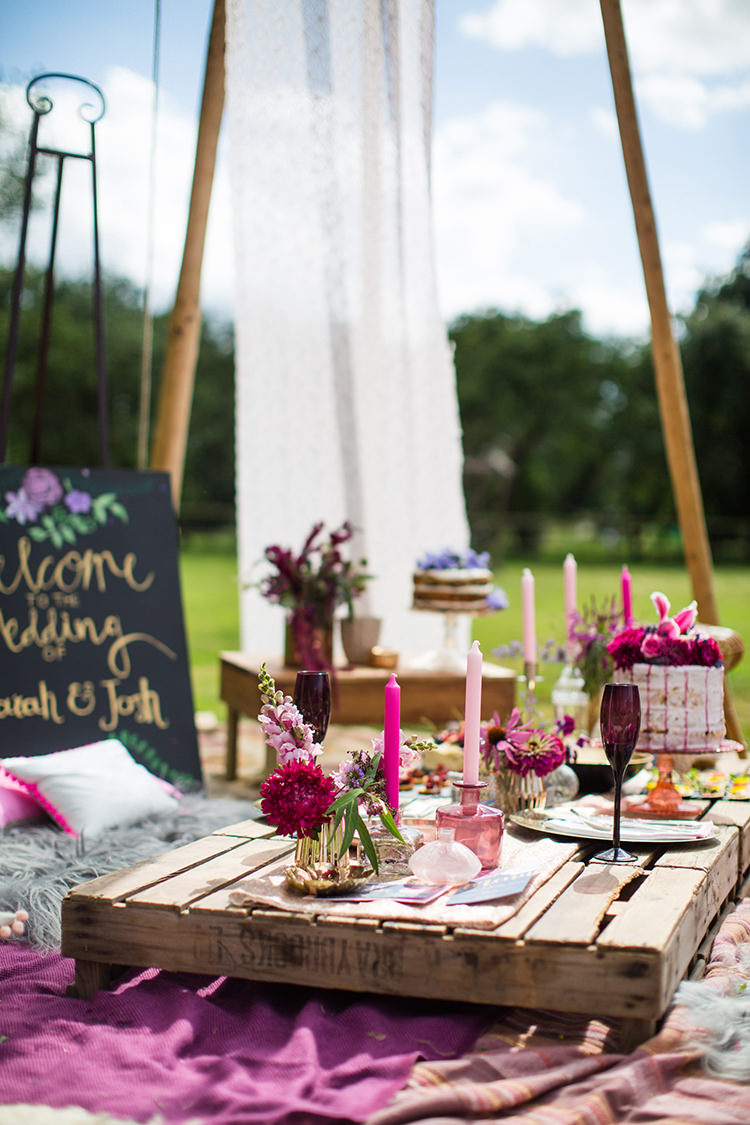 Wooden Pallet Table Decor Alternative Colourful Boho Wedding Ideas http://www.binkynixon.com/