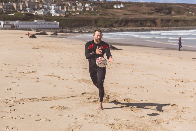 Relaxed Seaside St Ives Wedding http://www.wearetheclarkes.com/