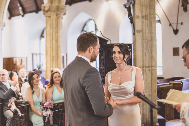 Relaxed Seaside St Ives Wedding http://www.wearetheclarkes.com/